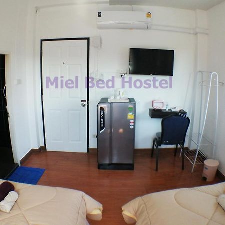 Miel Bed Hostel & Gallery Τσιάνγκ Μάι Εξωτερικό φωτογραφία