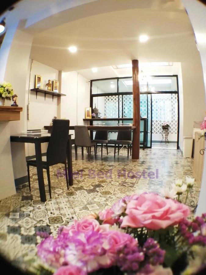 Miel Bed Hostel & Gallery Τσιάνγκ Μάι Εξωτερικό φωτογραφία